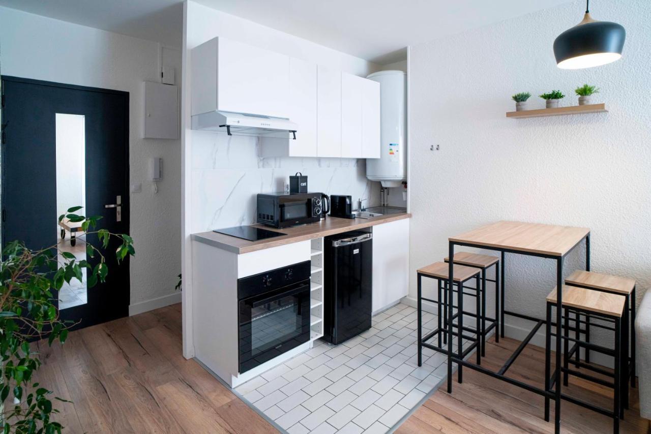 Onloc - Appart Reveil Proche Halles Avec Parking Pau Exterior photo